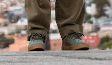 Load image into Gallery viewer, PLUG- MOLD GREY