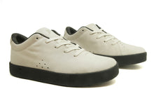 Load image into Gallery viewer, MODEL I - WHITE & BLACK