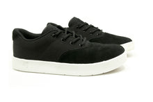 Load image into Gallery viewer, PLUG- BLACK & WHITE