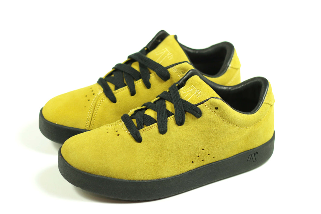 MODEL I- BLACK & YELLOW